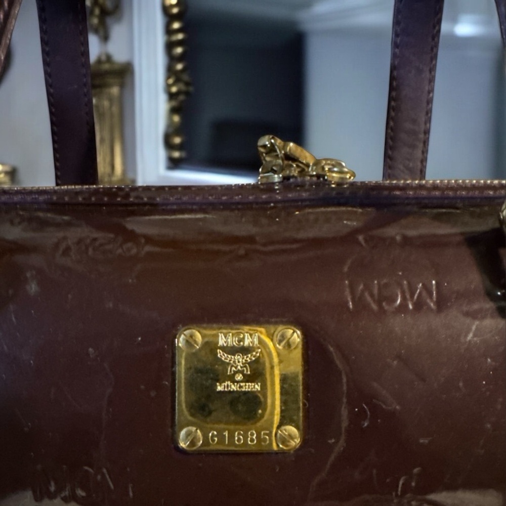 MCM Patent Monogram Essential Barrel Bag Bordeaux EUC - Picture 4 of 14